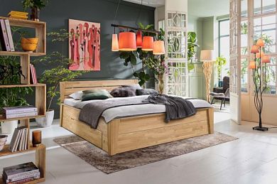 Кровать из массива Enya